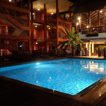 Rainforest Huahin Village Hotel Bagian luar foto